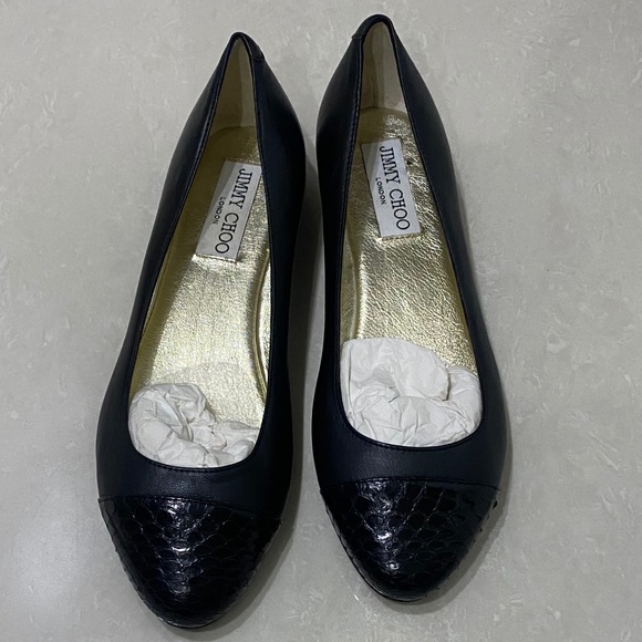 Jimmy Choo Shoes - Jimmy Choo ballet flats - NEVER WORN!